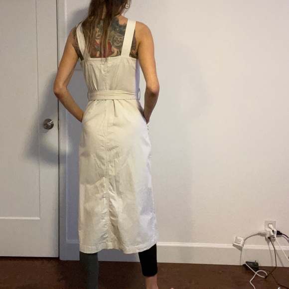 Universal Threads, Button Up Tie waist Dress, White/Cream colored Size Small - Picture 6 of 7